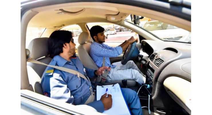 دُبئی کے بعد ابو ظہبی میں بھی سمارٹ ڈرائیونگ ٹیسٹ سسٹم لانچ کر دیا گیا