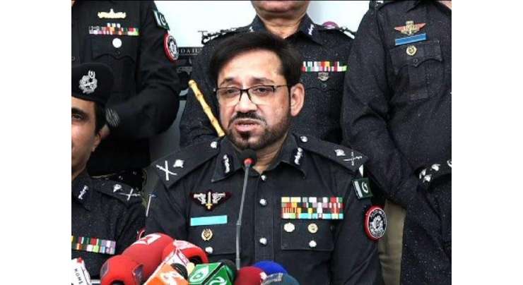 سندھ کے پولیس افسران فنڈز میں خورد برد کرتے ہیں: آئی جی سندھ کا اعتراف