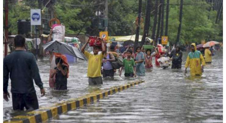 بھارت میں شدید بارشوں سے ہلاکتوں کی تعداد 140ہو گئی ،نظام زندگی تاحال متاثر