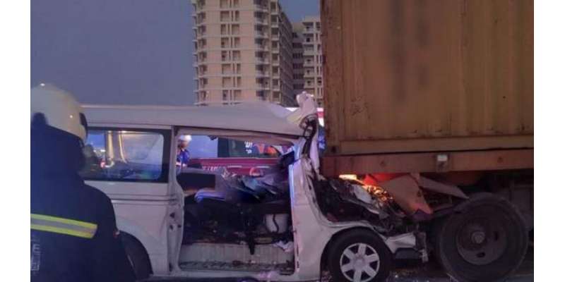 دُبئی کی معروف شاہراہ پر آج صبح ہولناک ٹریفک حادثہ ، 8 افراد ہلاک
