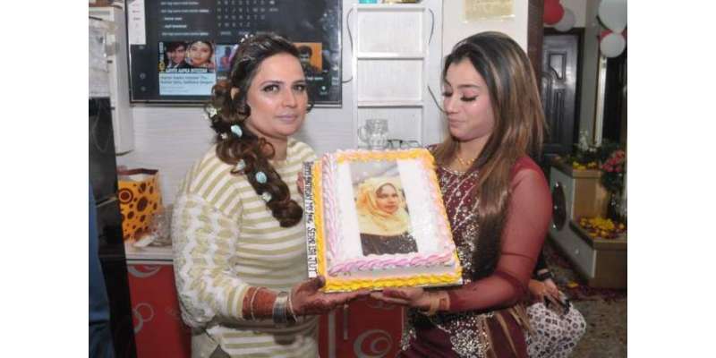 ہیرا علی کی والدہ کی سالگرہ،میڈیا ، شوبز شخصیات کی شرکت،تقریب کو چار ..