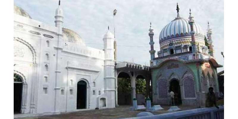 بھارت میں قائم  مسجد کے دروازے خواتین کے لیے کھول دئیے گئے