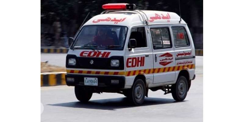 کراچی،ٹریفک کے دومختلف حادثات میں 2افراد جان کی بازی ہارگئے