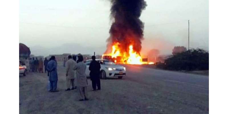 بلوچستان میں کوچ اور ٹرک کے درمیان تصادم سے جاں بحق افراد کی تعداد 27 ..