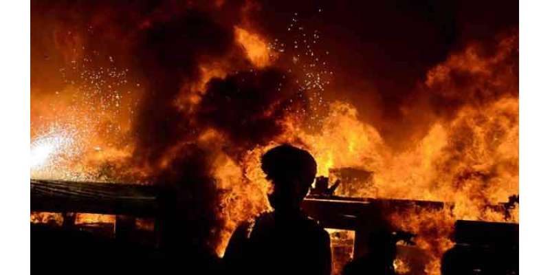 ڈھاکہ میں لگی آگ میں ہلاکتوں کی تعداد70سے تجاوزکرگئی