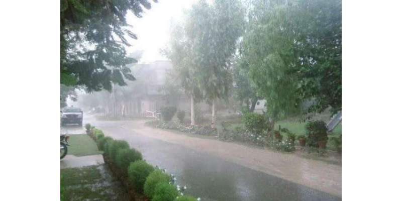 اسلام آباد میں شدید بارش ، سڑکیں اور نشیبی علاقے زیر آب ،متعدد گاڑیاں ..
