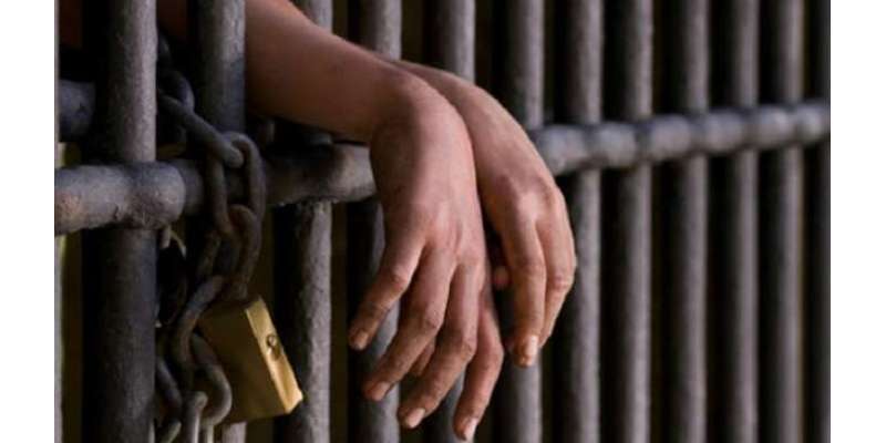 کراچی میں مسافر کے ہزاروں ڈالرز چرانے والا ملزم گرفتار