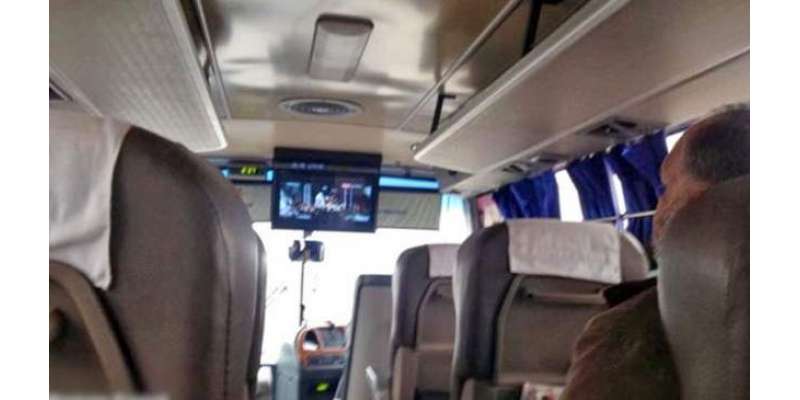 مسافر بسوں میں بھارتی فلمیں دکھانے پر پابندی عائد