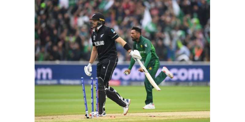 ورلڈ کپ ، نیوزی لینڈ نے پاکستان کو جیت کیلئے 238رنز کا ہدف دیدیا