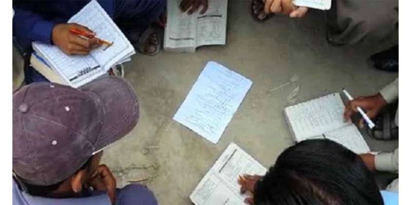 کراچی: انٹر کے امتحانات میں نقل کا سلسلہ جاری، ریاضی ٹو کا پرچہ بھی ..