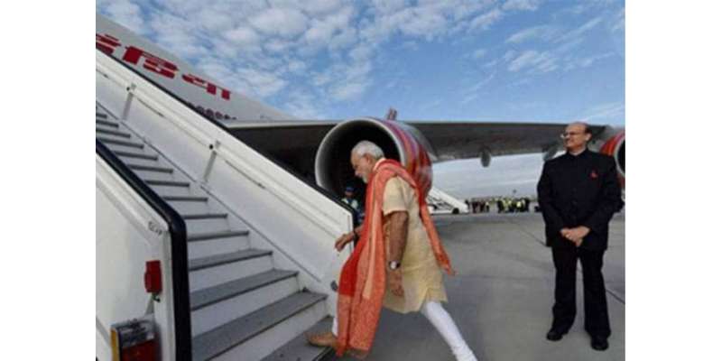 بھارتی وزیراعظم نریندر مودی پاکستانی فضائی حدود سے گزر کر فرانس روانہ