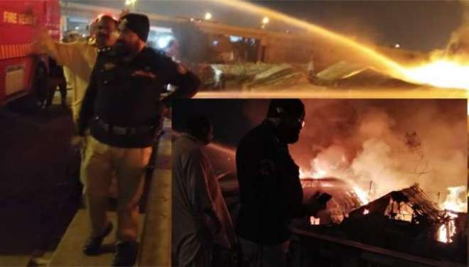 کراچی کی کچی آبادی میں آگ بھڑک اٹھی، 100 سے زائد جھونپڑیاں جل کر خاکستر ..