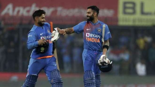 بھارت اور سری لنکا کے درمیان تین ٹی ٹونٹی بین الاقوامی میچز پر مشتمل سیریز کا تیسرا اور آخری میچ کل کھیلا جائیگا