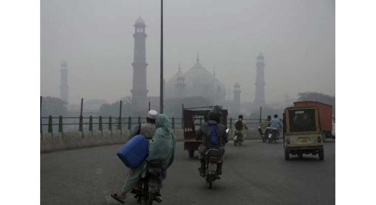 10نومبر تک اسموگ کی بھاری تہہ لاہور کو اپنی لپیٹ میں لے سکتی ہے. محکمہ ماحولیات