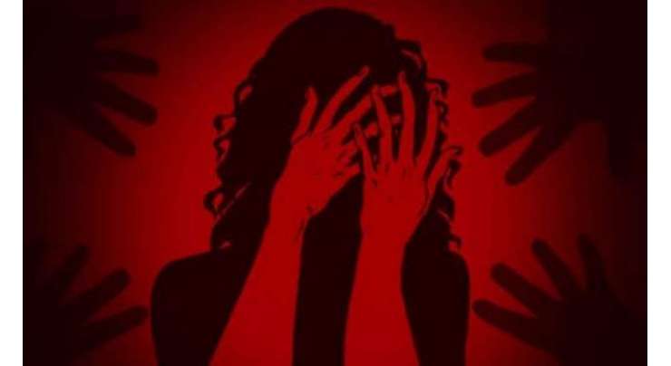 کلفٹن اجتماعی زیادتی کیس : پولیس کا متاثرہ لڑکی کی نشاندہی پرفلیٹ پر چھاپہ ، ملزم فرار