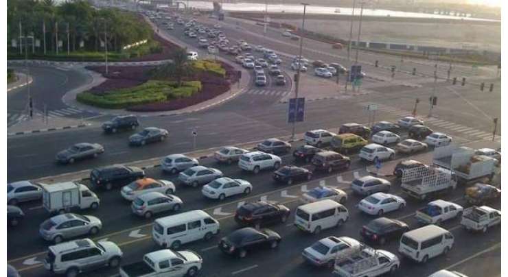 متحدہ عرب امارات میں نئے ٹریفک قوانین لاگو ہو گئے