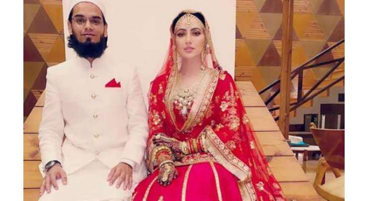 شادی کے بعد انسٹاگرام پر ثناء خان کی مقبولیت میں اضافہ