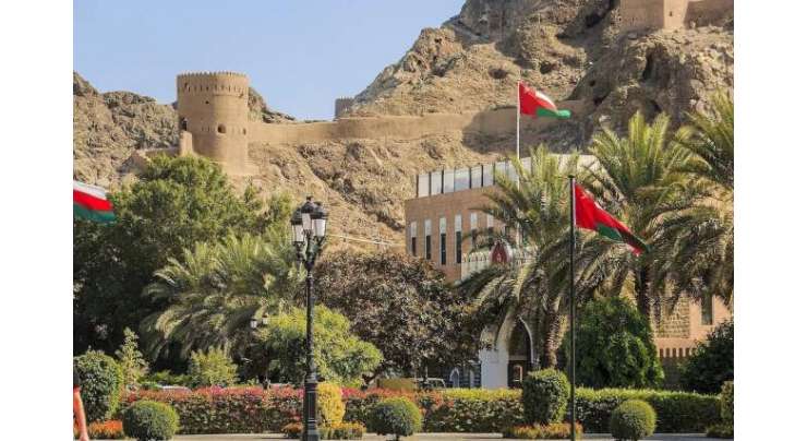 عمان ؛ 2500 سے زائد کمپنیوں کی غیر ملکیوں کے ویزوں کی تجدید کیلئے درخواستیں