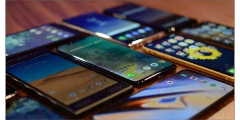 حکومت کاموبائل فون پر ٹیکس17فیصد سے کم کر کے 8 فیصد کرنے کا فیصلہ