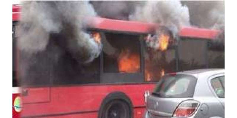 راولپنڈی میٹرو بس میں آگ بھڑک اٹھی