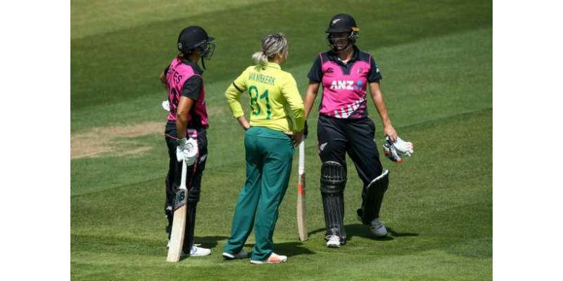 نیوزی لینڈ اور جنوبی افریقہ کی خواتین ٹیموں کے درمیان پانچواں اور آخری ..