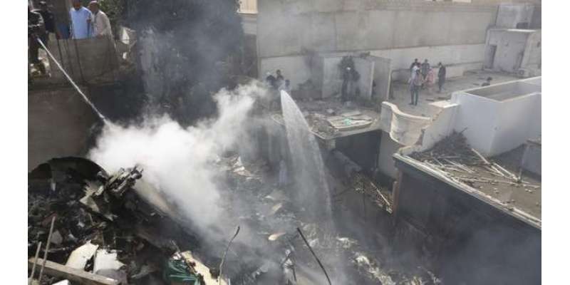 کراچی  طیارہ حادثہ،کاک پٹ وائس ریکارڈر جائے حادثہ سے مل گیا