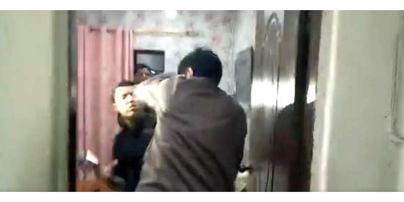وزیراعلیٰ سندھ کا صحافی اقرارالحسن پر تشدد کا نوٹس، پولیس اہلکار گرفتار