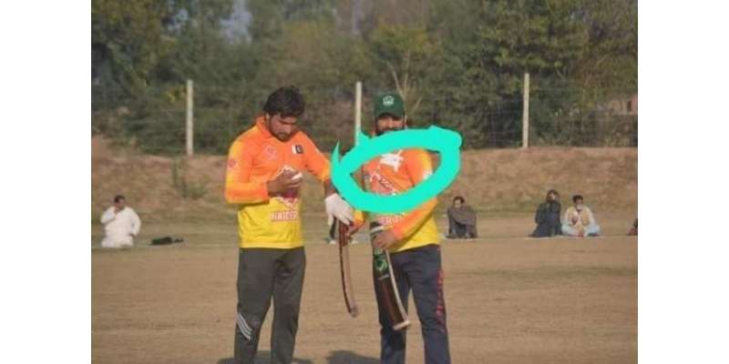 پاکستان میں کرکٹ کھیلنے میں مصروف افغان کرکٹر پاکستانی پرچم برداشت ..