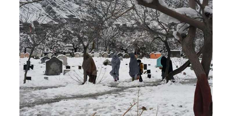 ملک بھر میں شدید بارشوں، برفباری سے 70 افراد جاں بحق ہوچکے ہیں . این ڈی ..