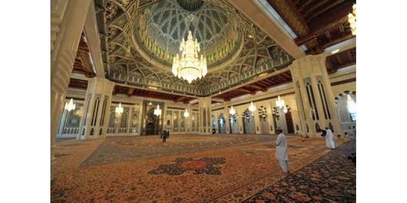 کورونا کا زور ٹوٹنے لگا ، عمان نے مساجد میں نماز جمعہ ادا کرنے کی اجازت ..