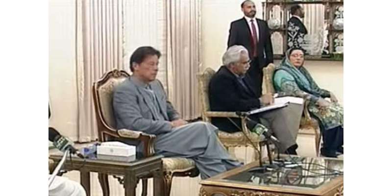 وزیراعظم عمران خان نے وبائی حالات میں دو طرح کے خوف سے آگاہ کردیا