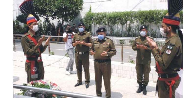سی سی پی او لاہور کی یادگار شہداء پولیس لائنزپر سلامی،پولیس کے چاق ..