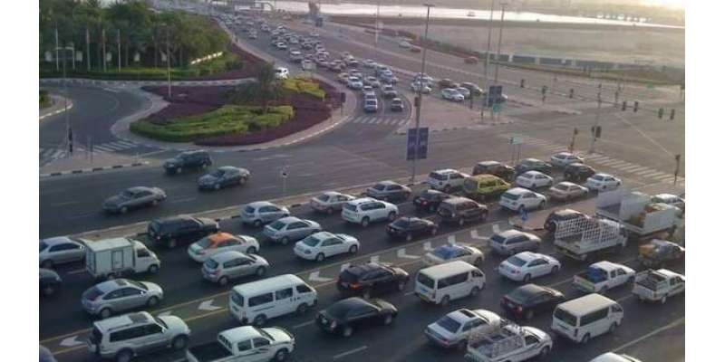 متحدہ عرب امارات میں نئے ٹریفک قوانین لاگو ہو گئے