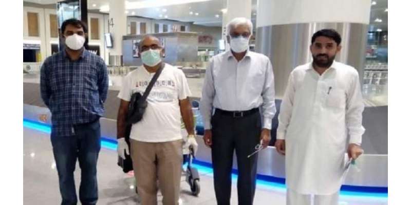 پاکستان سے 28 ڈاکٹرز عمان پہنچ گئے