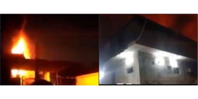 کراچی میں فیکٹری میں خوفناک آگ بھڑک اٹھی، فائر بریگیڈ کے پاس آگ بجھانے ..