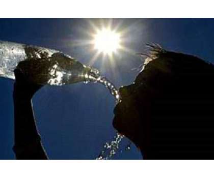 گرمی کی شدید لہر،وزارت صحت کی ہیٹ سٹروک سے بچنے کیلئے ہدایات جاری
