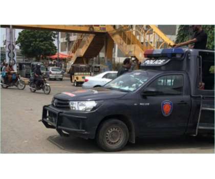 کراچی میں اورنگی ٹاؤن تھانے کے قریب پولیس مقابلہ جعلی نکلا