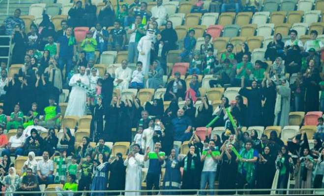 سعودی عرب نے کھیلوں کے میدان میں تماشائیوں کی حاضری کی گنجائش بڑھا دی