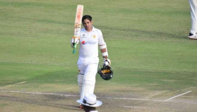 ہرارے ٹیسٹ، پاکستان نے 7 وکٹوں پر 353 رنز بنالیے