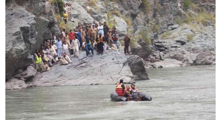دریائے نیلم میں حادثہ، بچے کو ڈوبنے سے بچاتے ہوئے باپ بھی ڈوب گیا