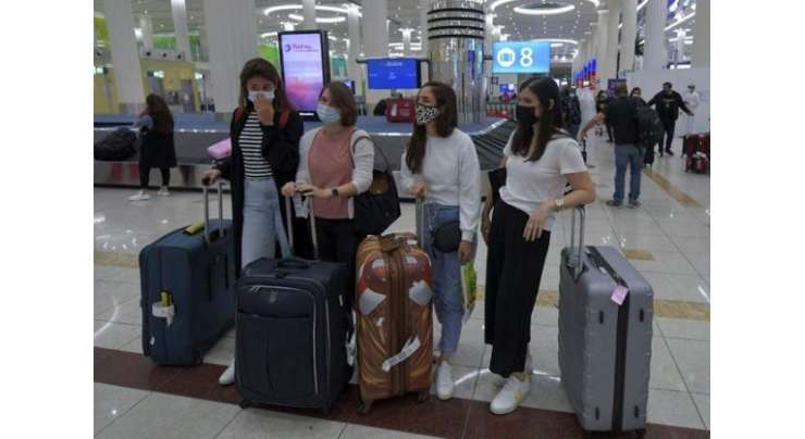 عمان نے مسافروں کے ملک میں داخلے کی پابندیوں میں توسیع کردی