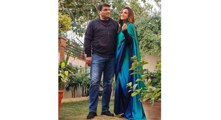 اداکارہ نادیہ خان کی شوہر کے ساتھ نئی تصویر انٹرنیٹ پر مقبول ہوگئی