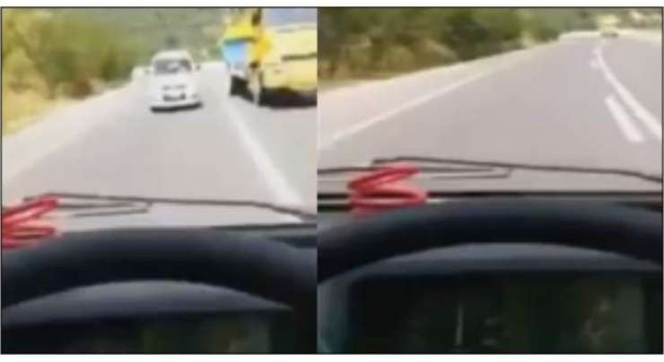 سوزوکی اور کار میں تصادم کی ویڈیو سوشل میڈیا پر وائرل ہو گئی