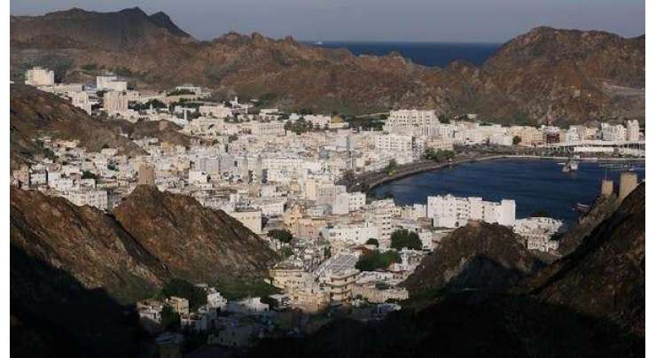 خلیجی ریاست عمان نے متعدد ممالک کے مسافروں کے داخلے پر پابندی لگا دی