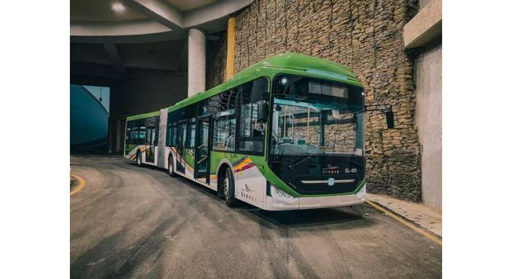 کراچی والوں کو گرین لائن بسوں پر سفر کیلئے مزید انتظار کرنا ہو گا