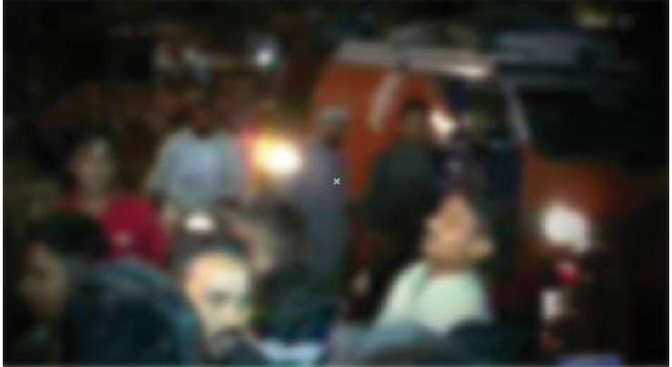 کراچی میں پی ٹی آئی کی خواتین ورکرز پر پی پی کے کارکنوں کا حملہ