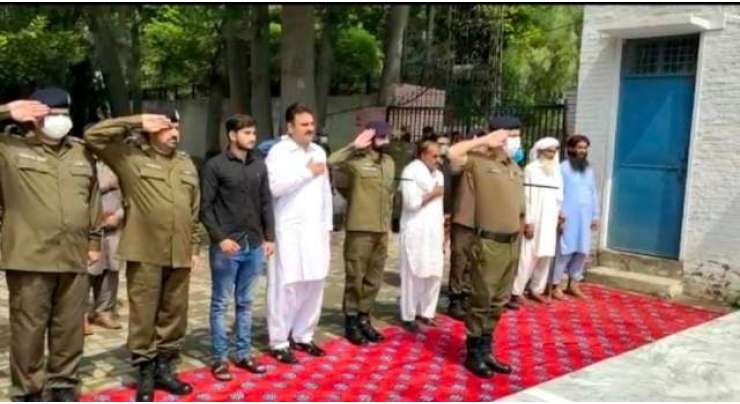اوکاڑہ میں بھی یوم شہداء پولیس پر شہداء کی لازوال قربانیوں کو خراج تحسین پیش کیا گیا