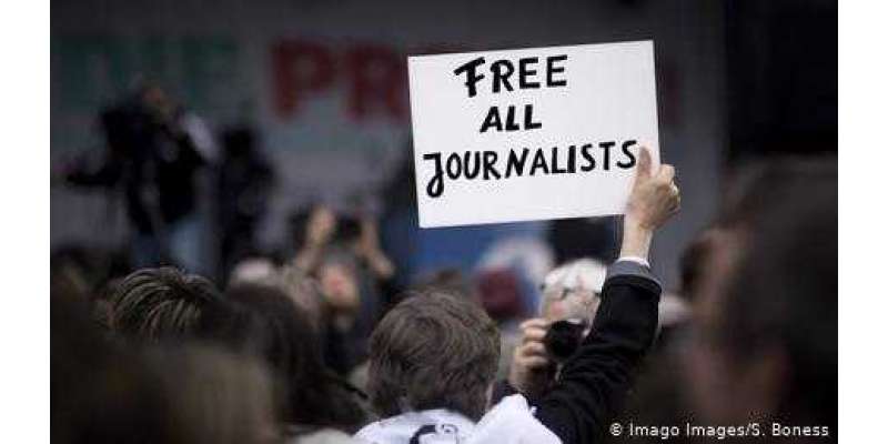 وبا کے دور میں پریس کی آزادی پر زبردست دباؤ
