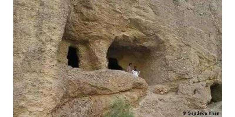 بلوچستان کا پراسرار ’شہر روغاں‘ یا گوندرانی کی غاریں