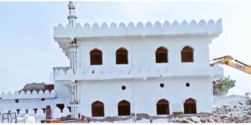 بھارتی انتہا پسندی عروج پر،تاریخی مسجد کو شہید کر دیا گیا